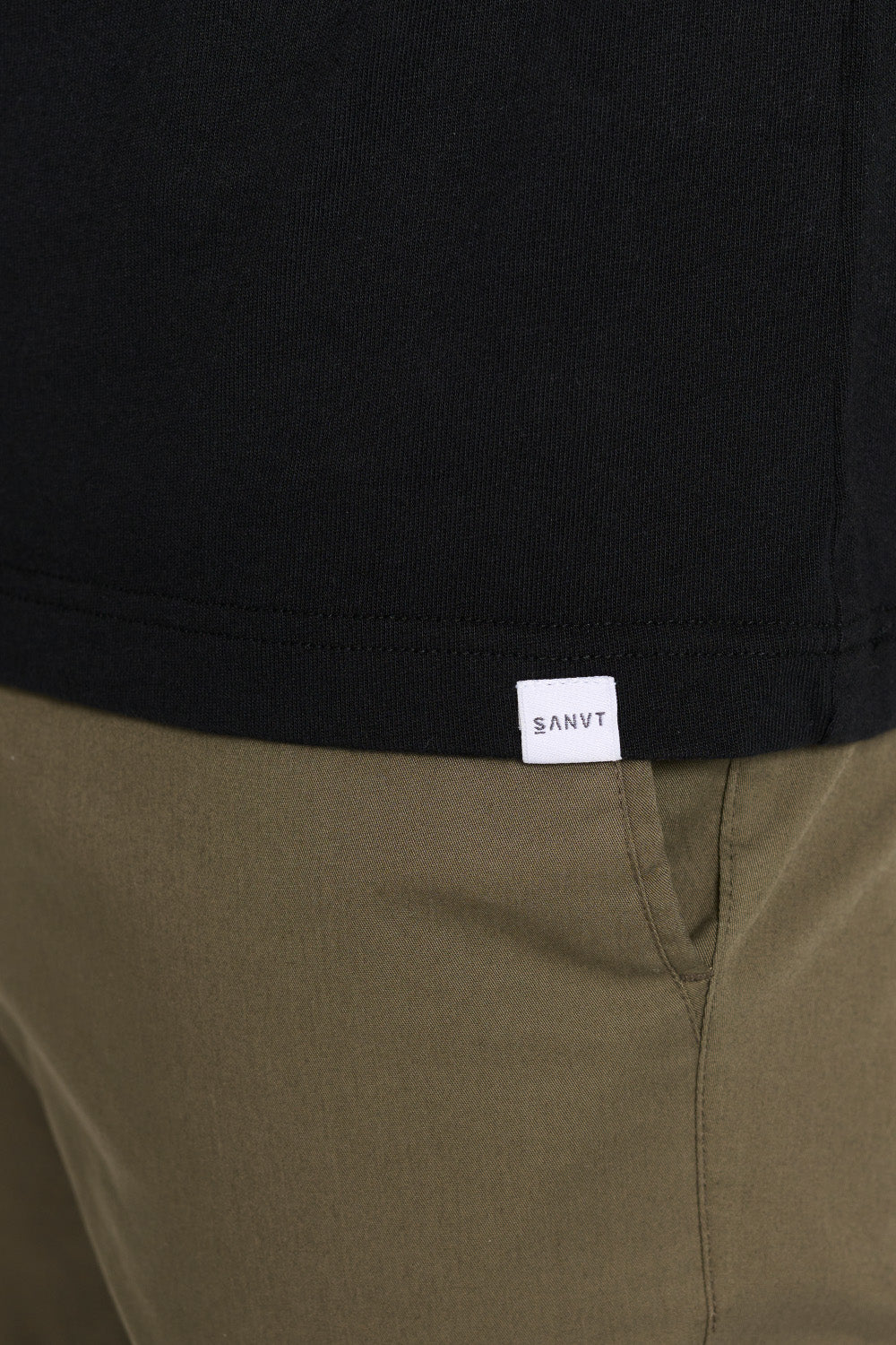 The Heavyweight T-Shirt - Black - Image 5