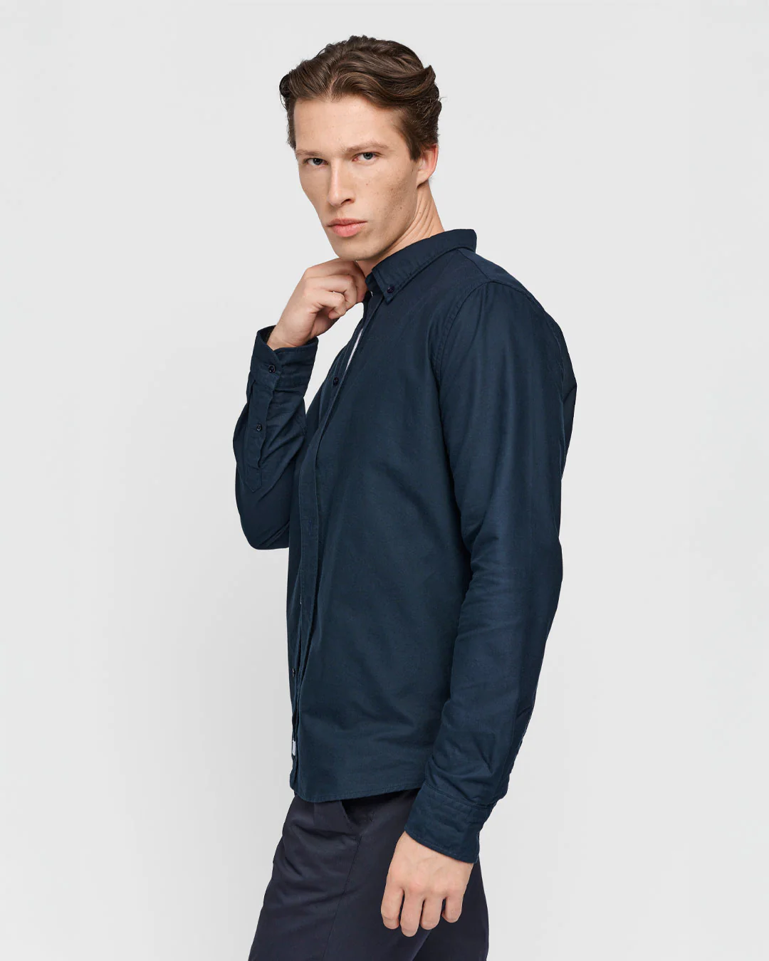 The Perfect Oxford Shirt - Navy - Image 7