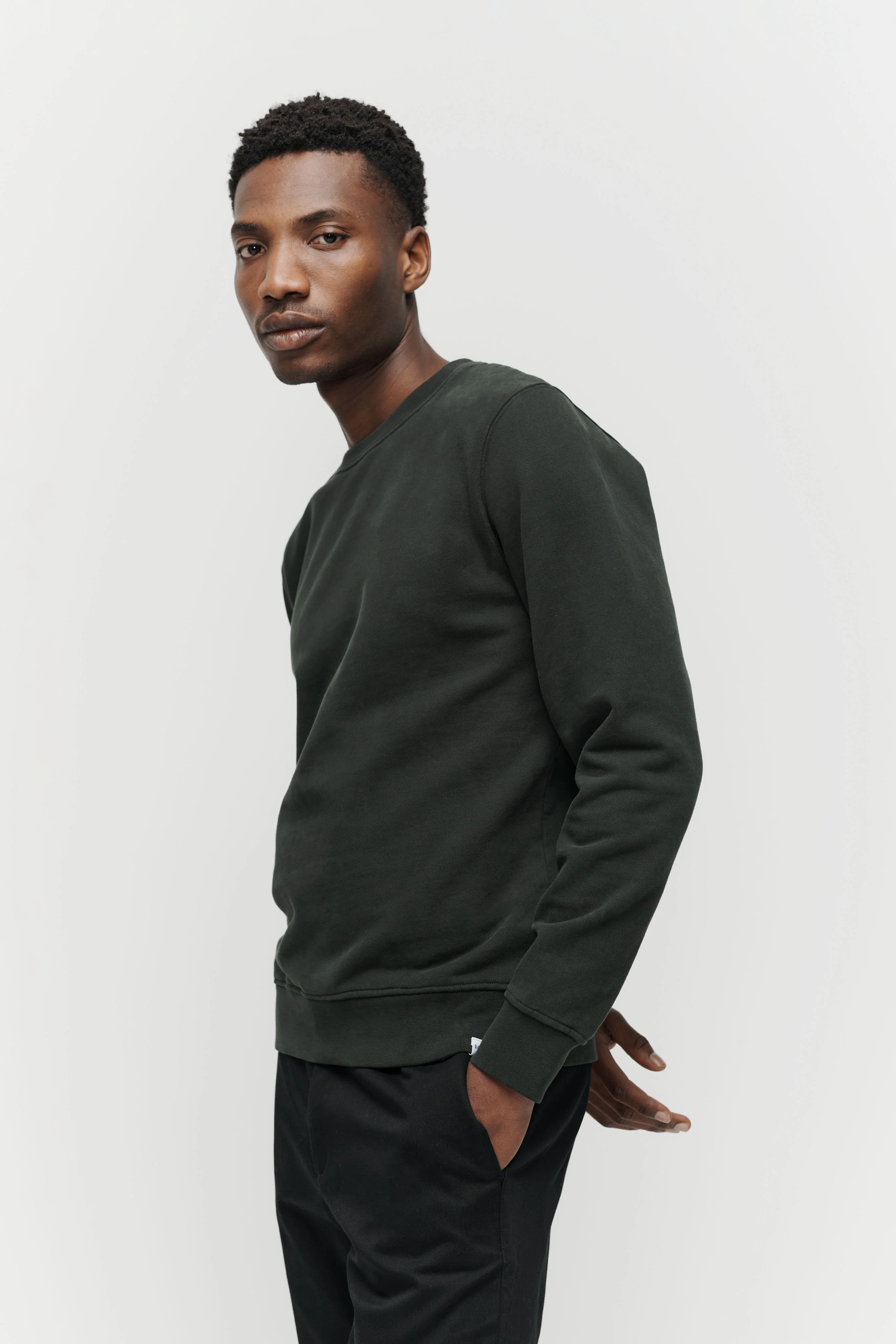 The Perfect Sweatshirt - Dark Green - Image 3
