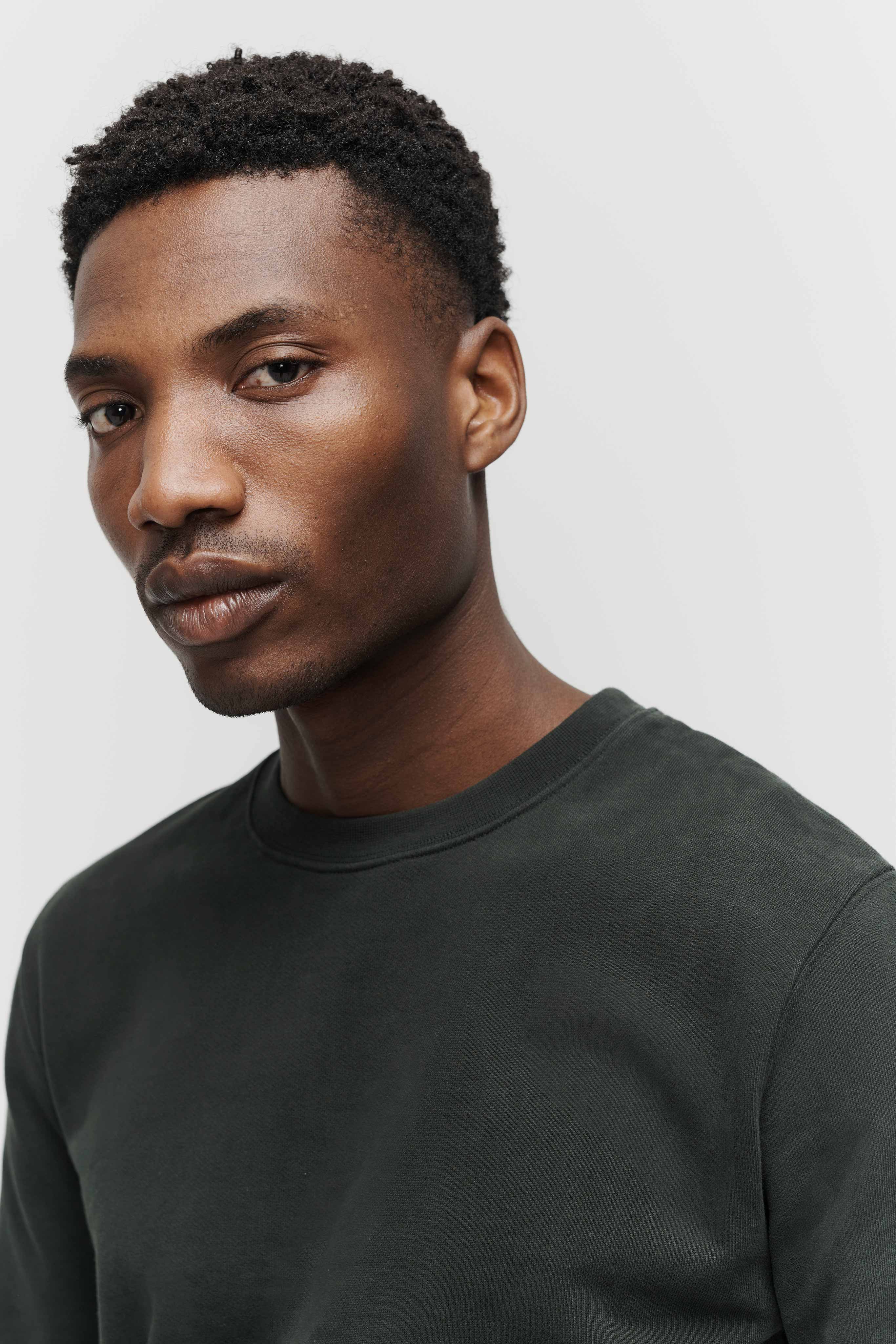 The Perfect Sweatshirt - Dark Green - Image 5