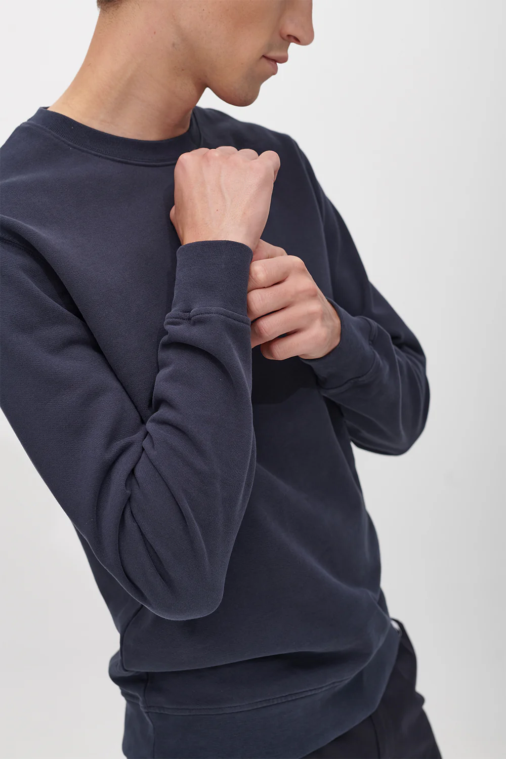 The Perfect Sweatshirt - Navy - Image 7
