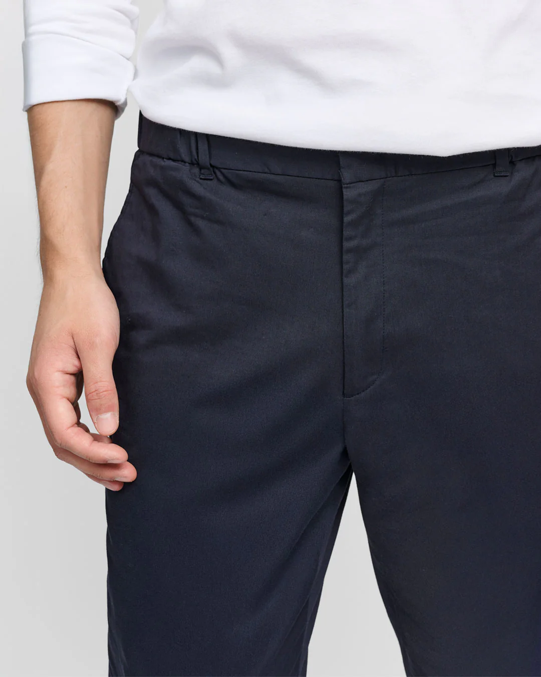 The Perfect Chino - Navy - Image 3