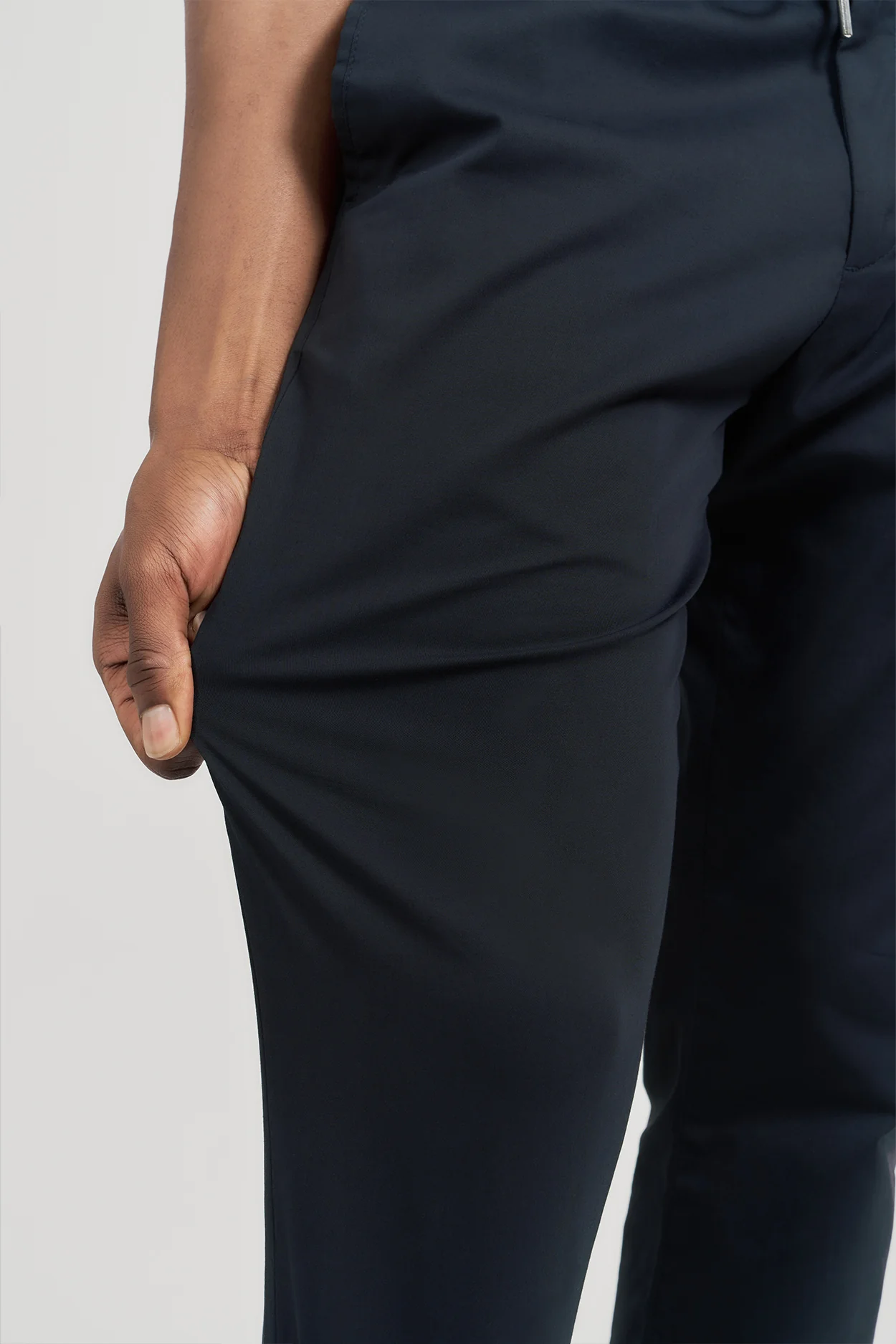 The Perfect Chino - Navy - Image 7