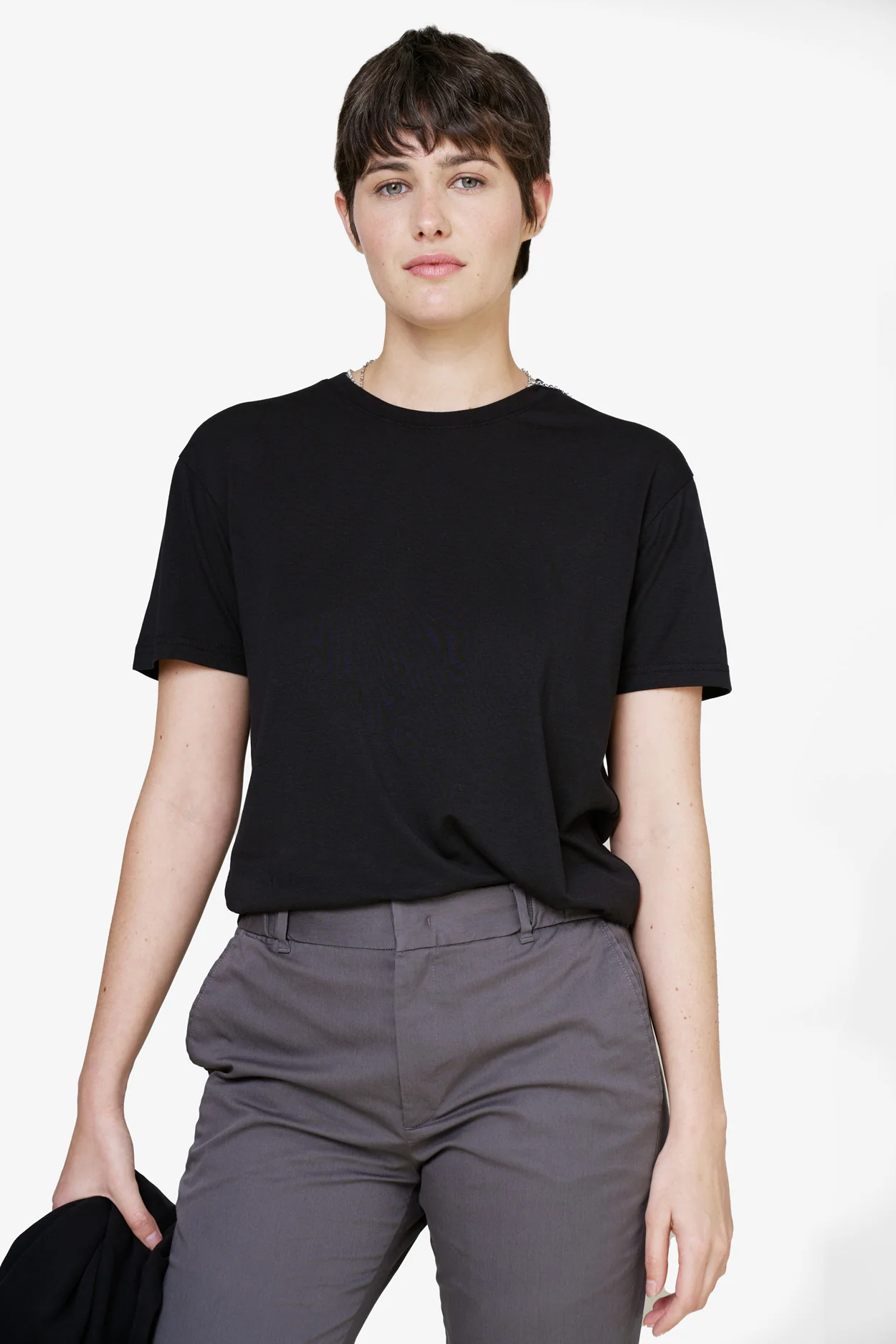 The Unisex Lightweight T-Shirt - Black - Image 7