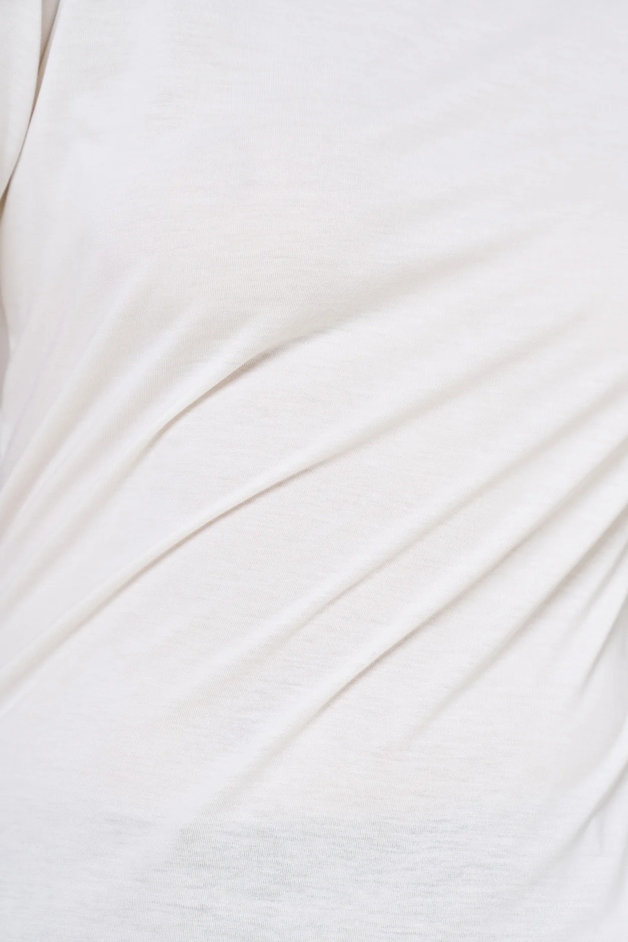 The Unisex Lightweight T-Shirt - Off White - Image 3