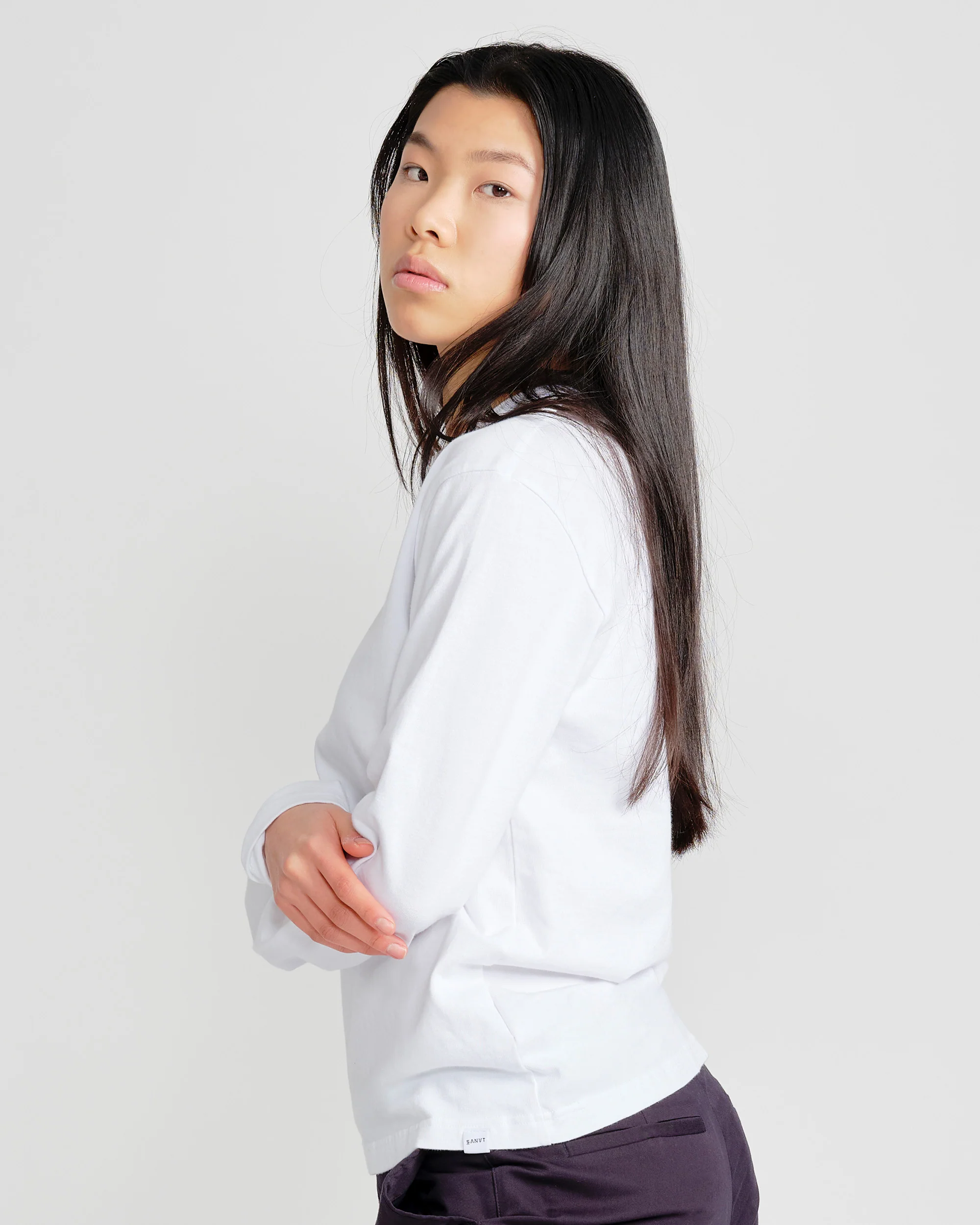 The Unisex Longsleeve T-Shirt - White - Image 5